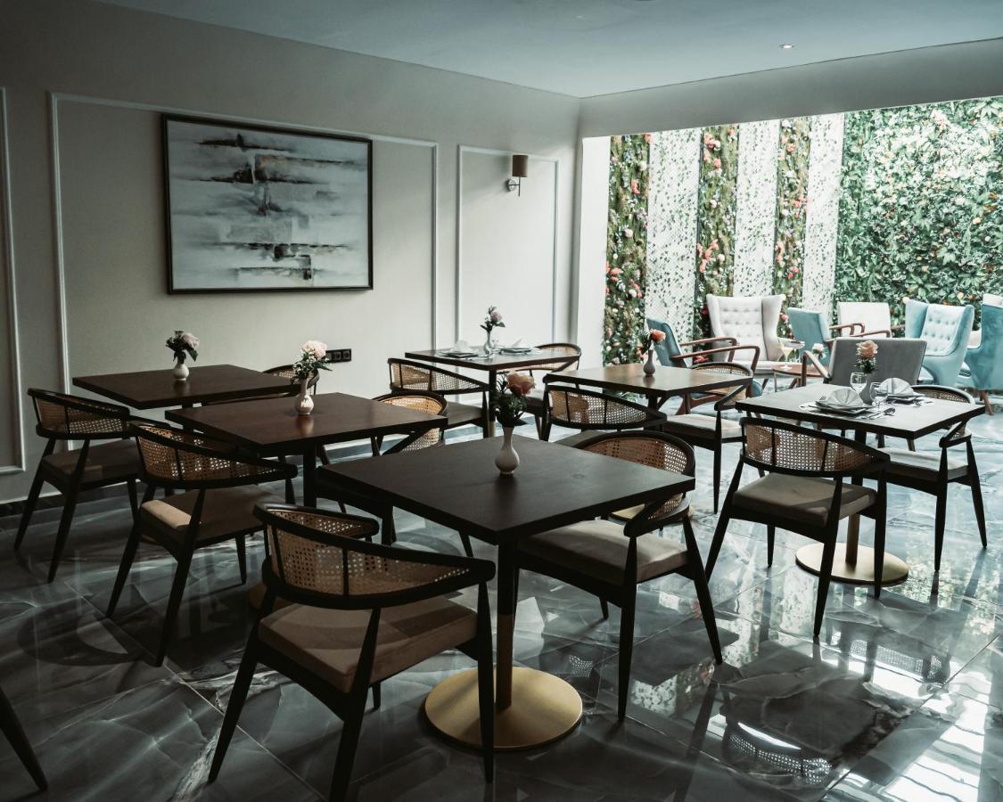City Hotel By Waves Kenitra Exterior foto